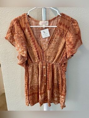 NWT THE HOUSE OF GENTRY Floral Boho Top Blouse with Flutter Sleeves, Medium